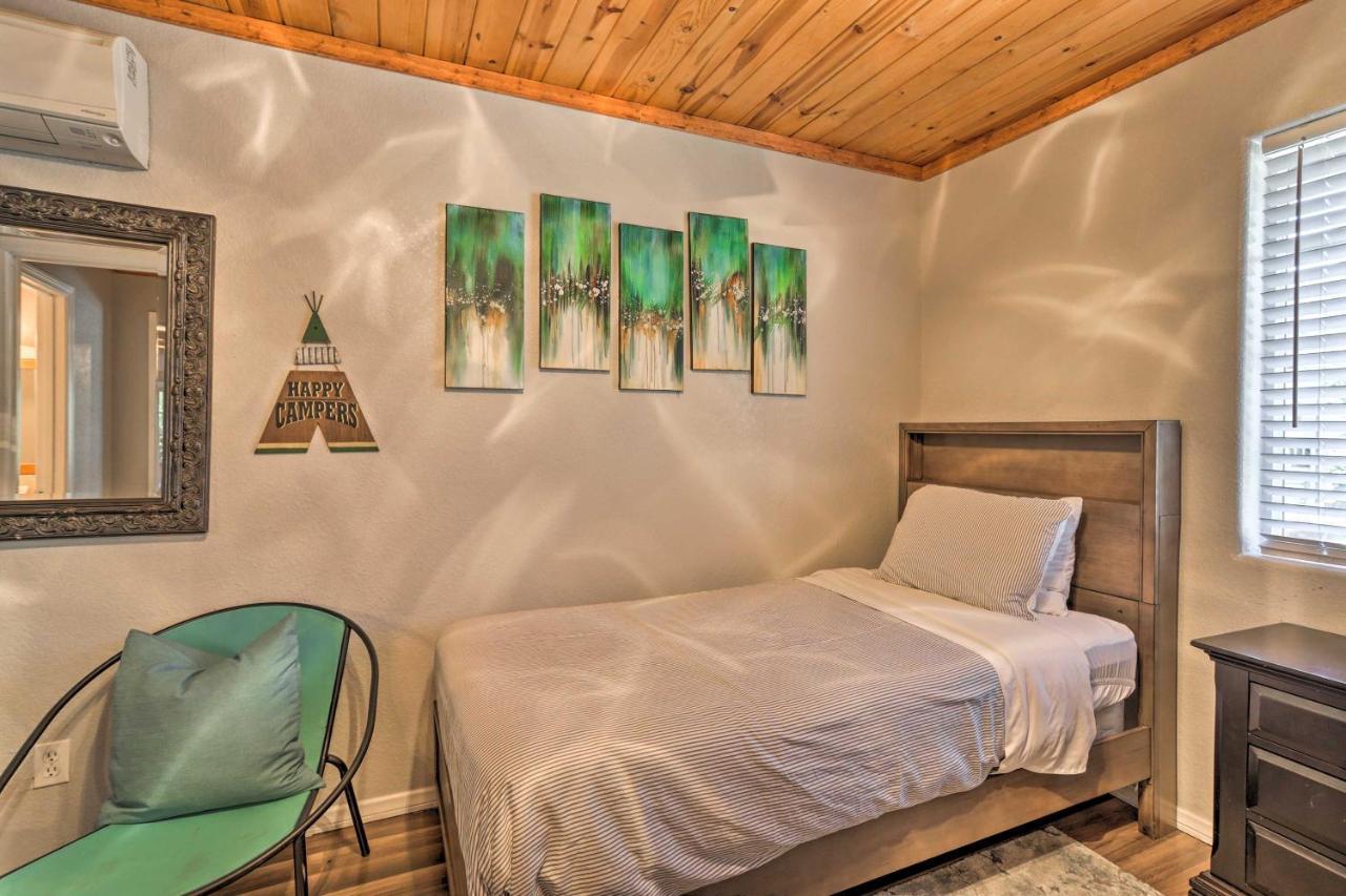 Remodeled Crestline Retreat Walk To Lake Gregory! Exterior foto
